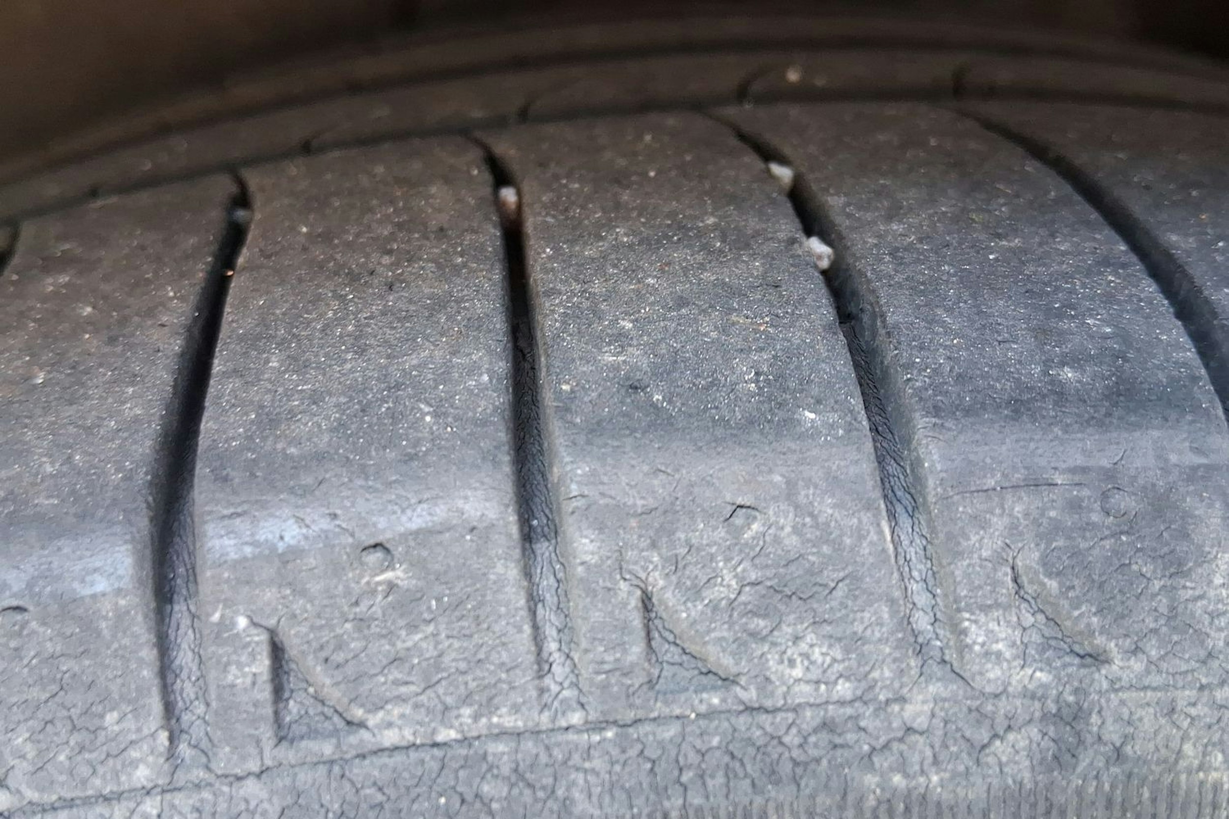 punainen Opel Astra 2016 kuva 13.