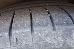 punainen Opel Astra 2016 kuva 13.