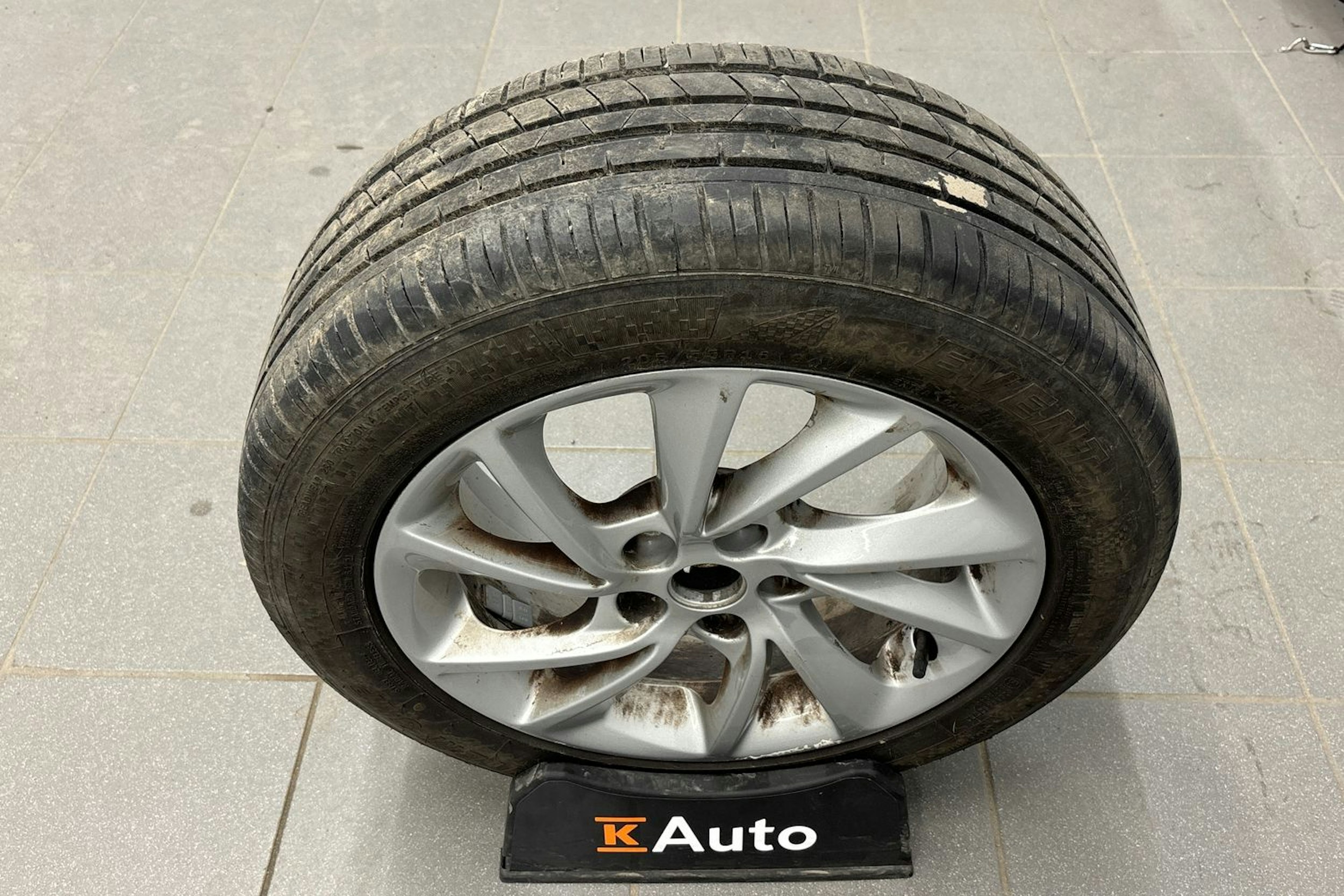 sininen Opel Astra 2016 kuva 26.