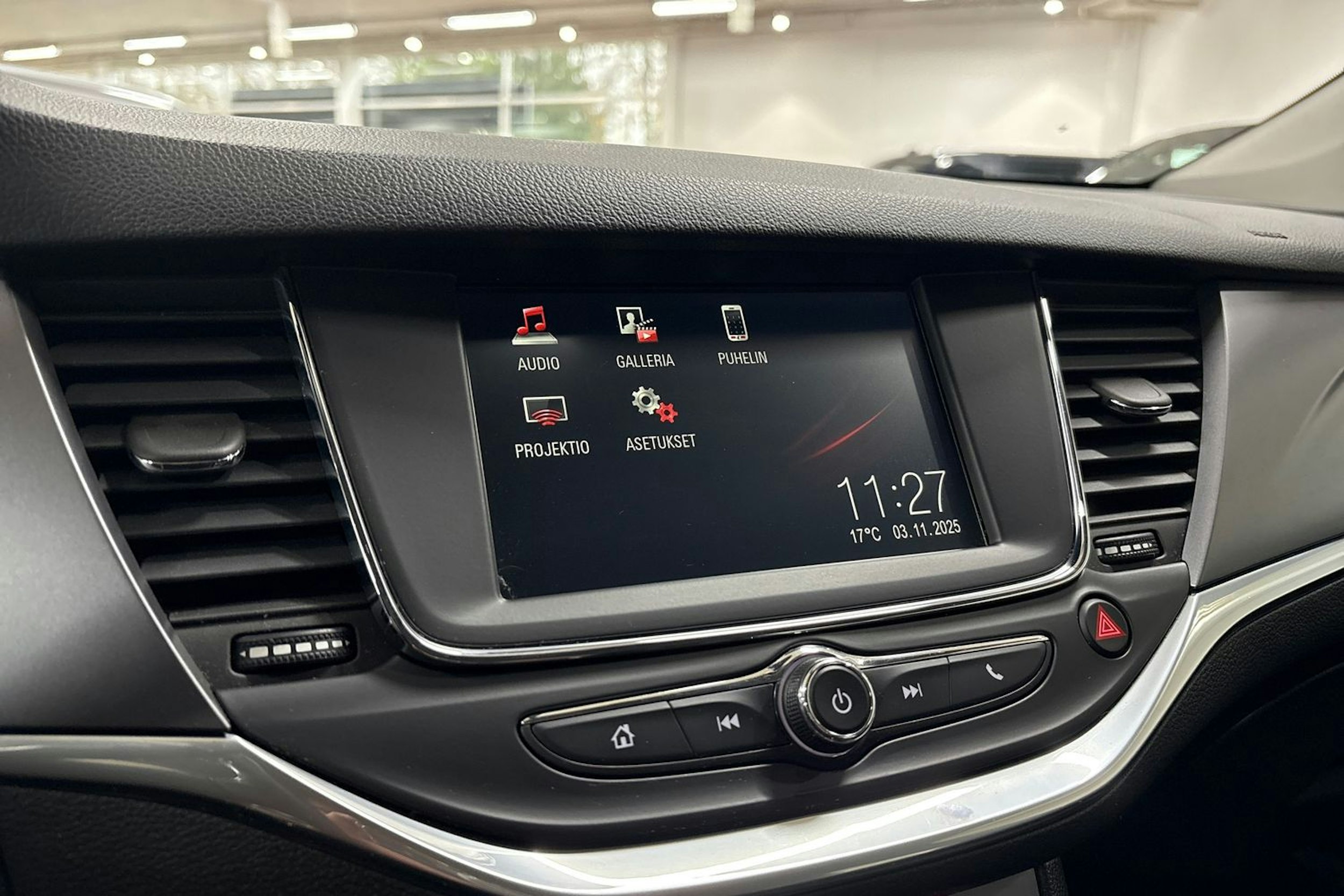 Valkoinen Opel ASTRA 2016 kuva 19.