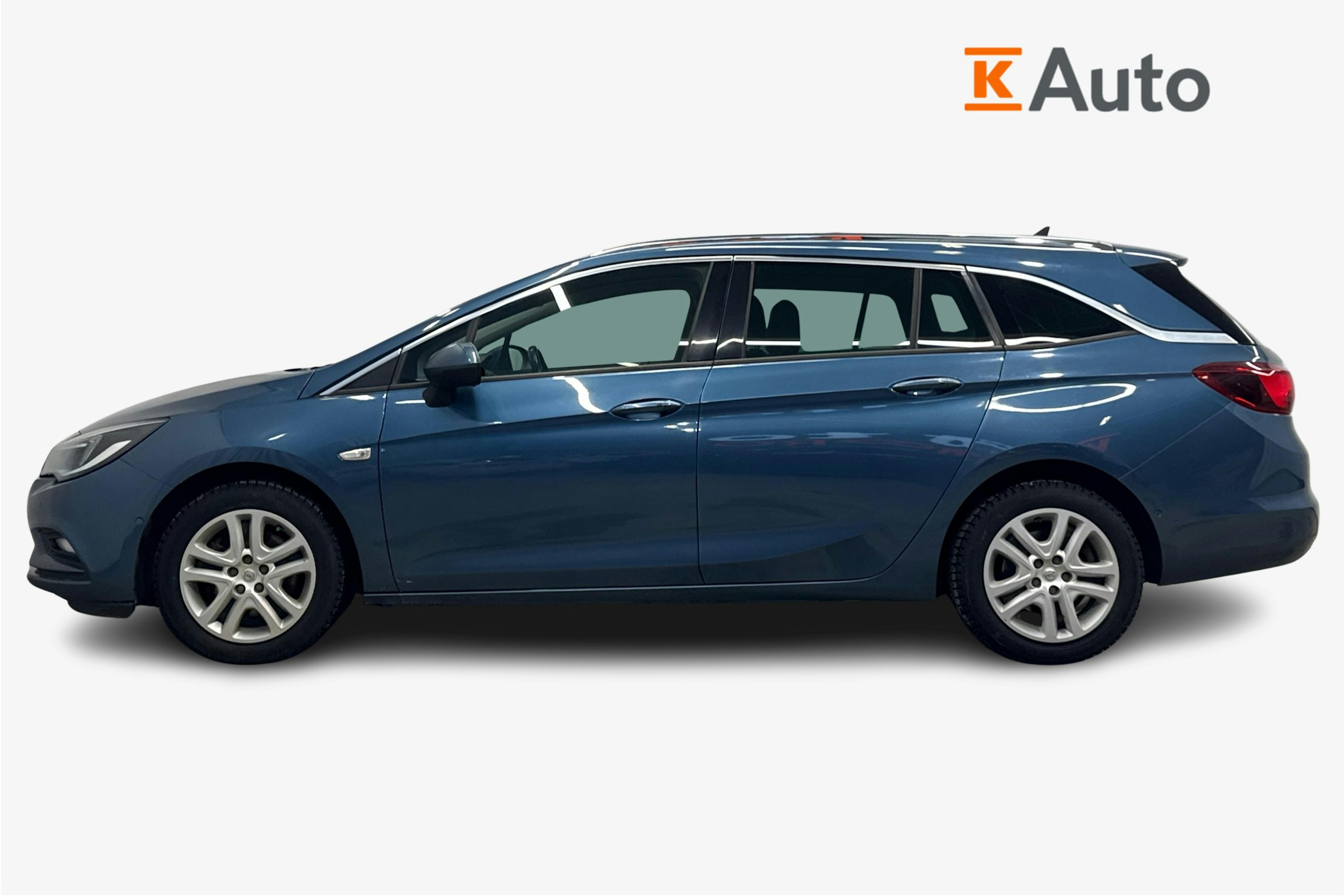 sininen Opel Astra 2016 kuva 5.