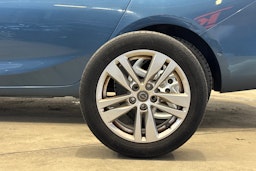 sininen Opel Astra 2016 kuva 10.