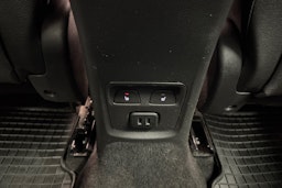 valkoinen Opel Astra 2016 kuva 16.