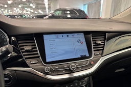 valkoinen Opel Astra 2016 kuva 25.