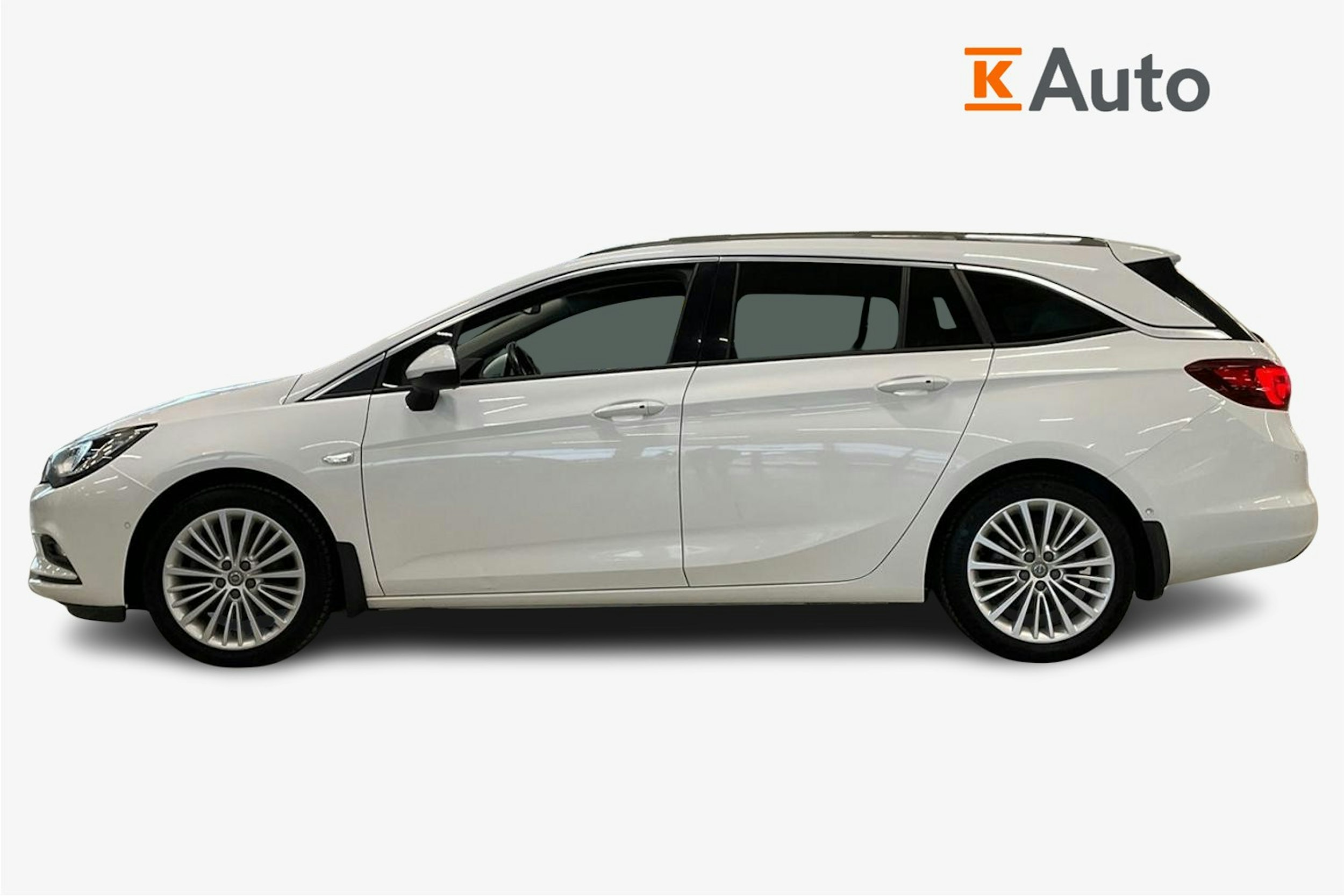 valkoinen Opel Astra 2016 kuva 6.