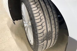 valkoinen Opel Astra 2016 kuva 13.
