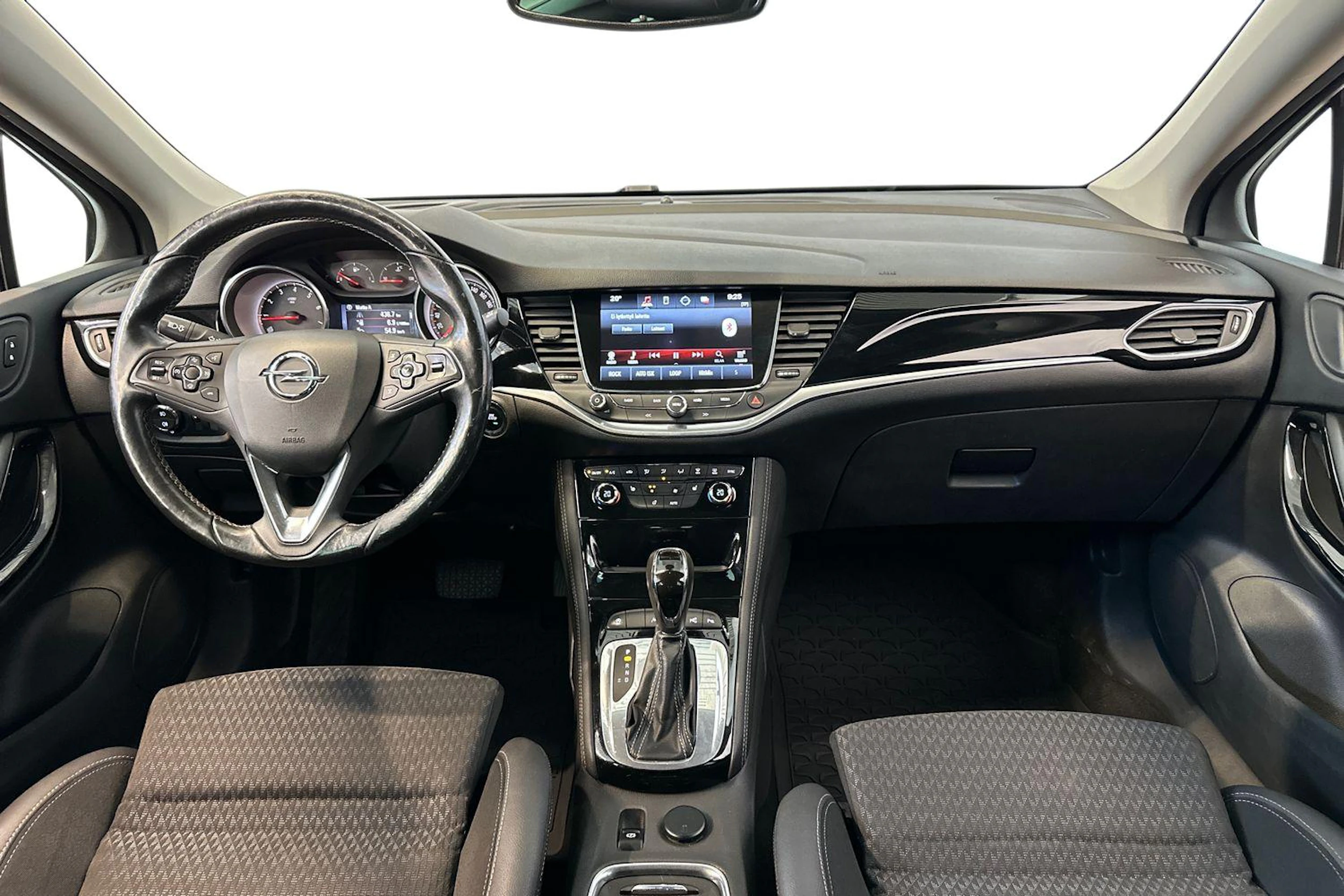 harmaa Opel Astra 2016 kuva 8.