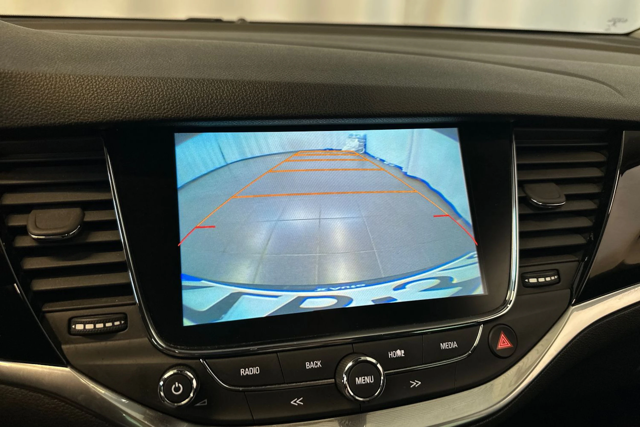 harmaa Opel Astra 2016 kuva 21.