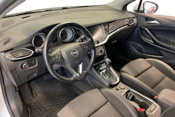 valkoinen Opel Astra 2017 kuva 6.