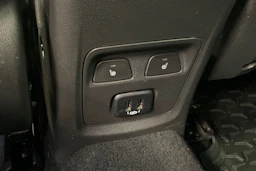 valkoinen Opel Astra 2017 kuva 14.