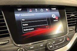 punainen Opel Astra 2017 kuva 27.