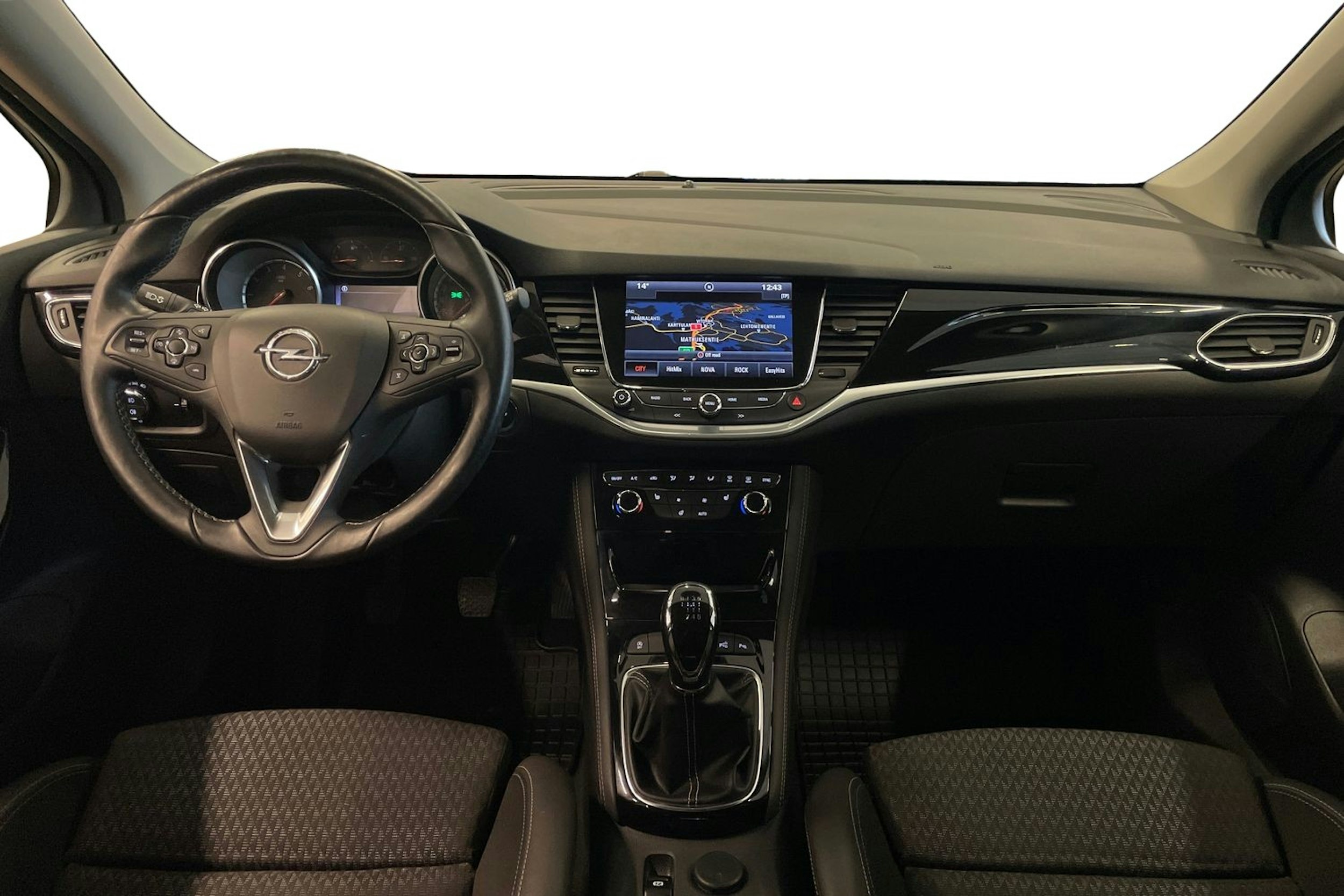 punainen Opel Astra 2017 kuva 9.