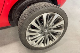 punainen Opel Astra 2017 kuva 13.