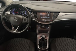 Punainen Opel ASTRA 2017 kuva 9.