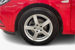 Punainen Opel ASTRA 2017 kuva 11.