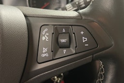 Punainen Opel ASTRA 2017 kuva 14.
