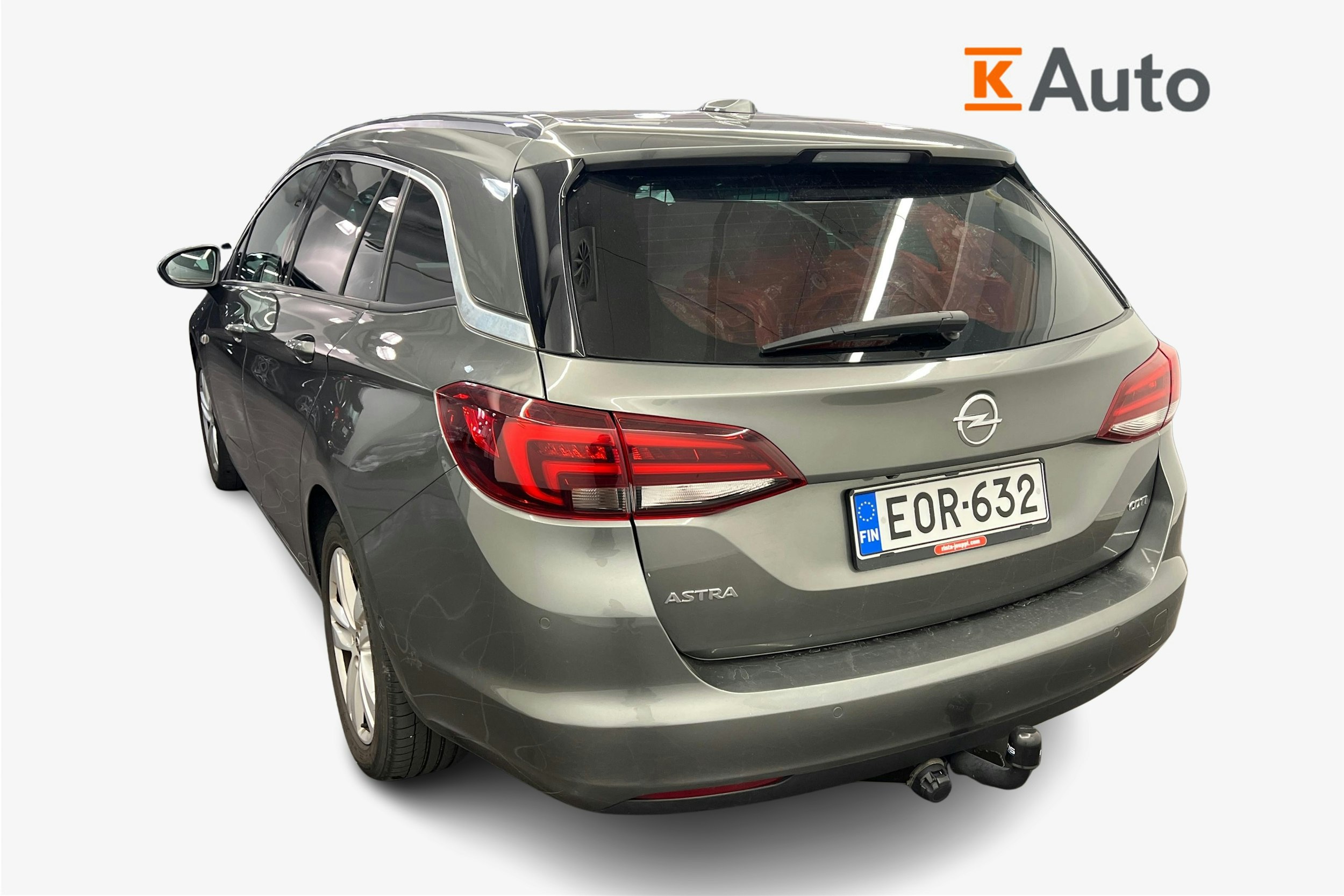 harmaa Opel Astra 2017 kuva 2.