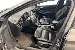 harmaa Opel Astra 2017 kuva 3.