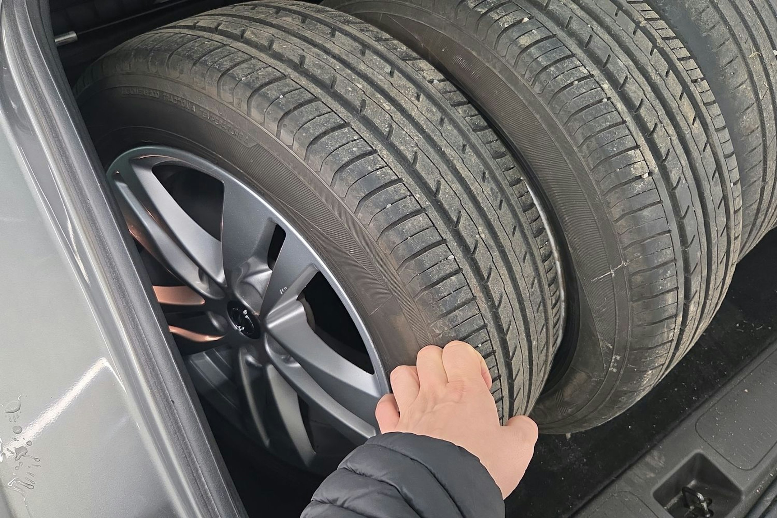 Harmaa Opel ASTRA 2017 kuva 10.