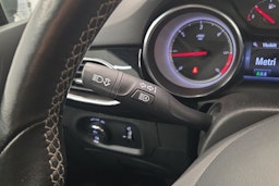 Harmaa Opel ASTRA 2017 kuva 12.