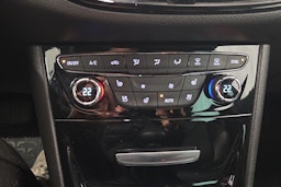 Harmaa Opel ASTRA 2017 kuva 17.