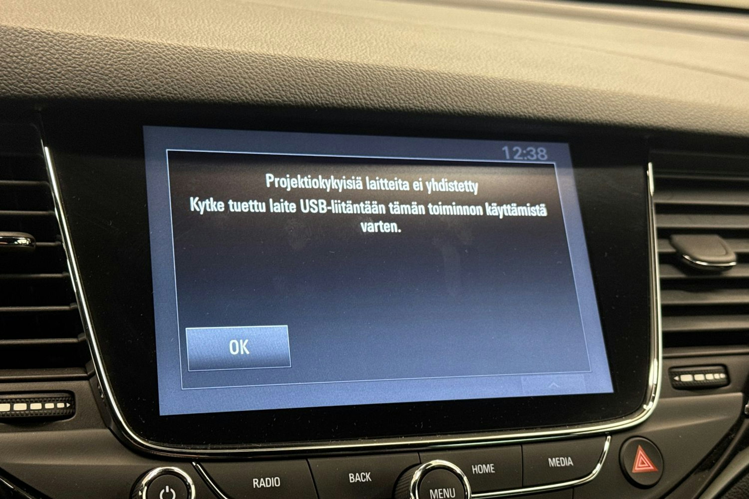 Harmaa Opel ASTRA 2017 kuva 24.