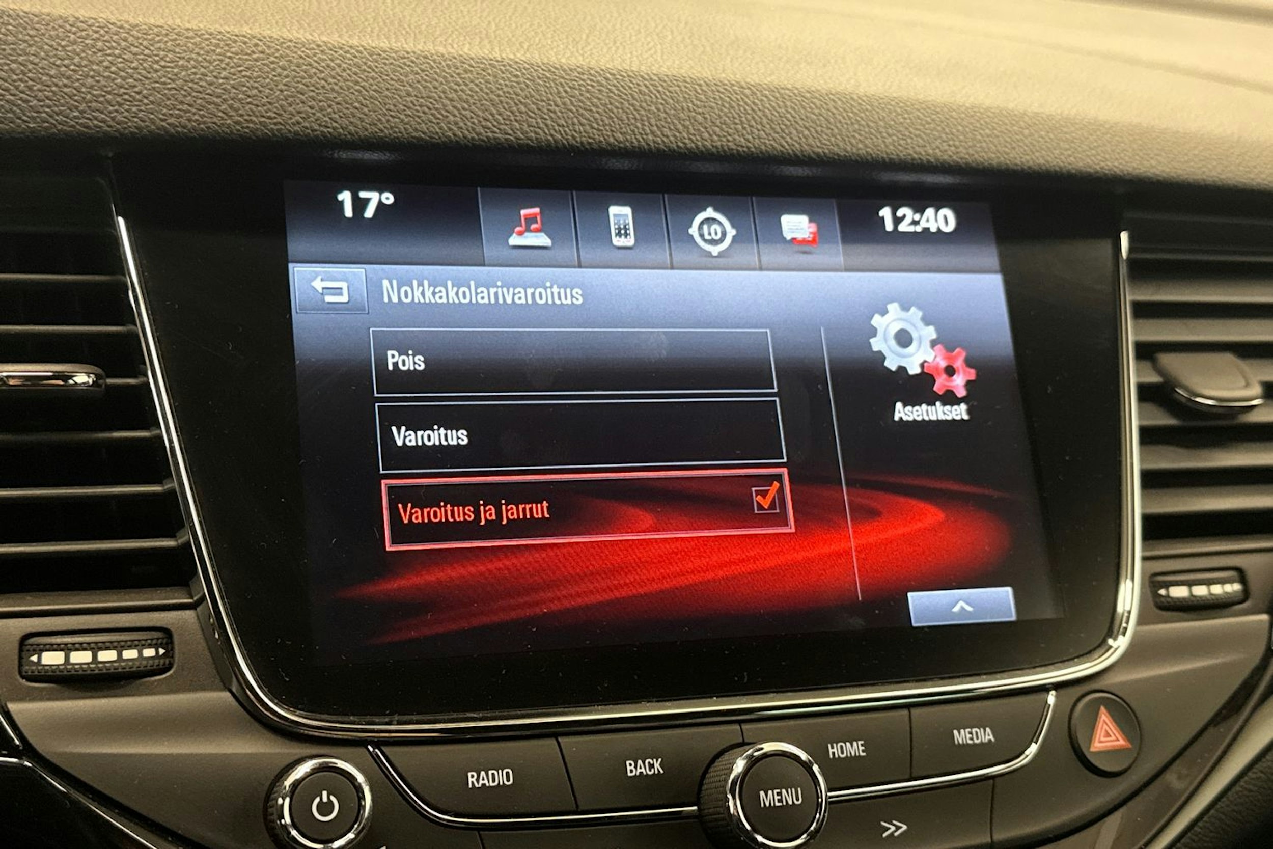 Harmaa Opel ASTRA 2017 kuva 29.