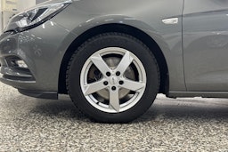 Harmaa Opel ASTRA 2017 kuva 36.