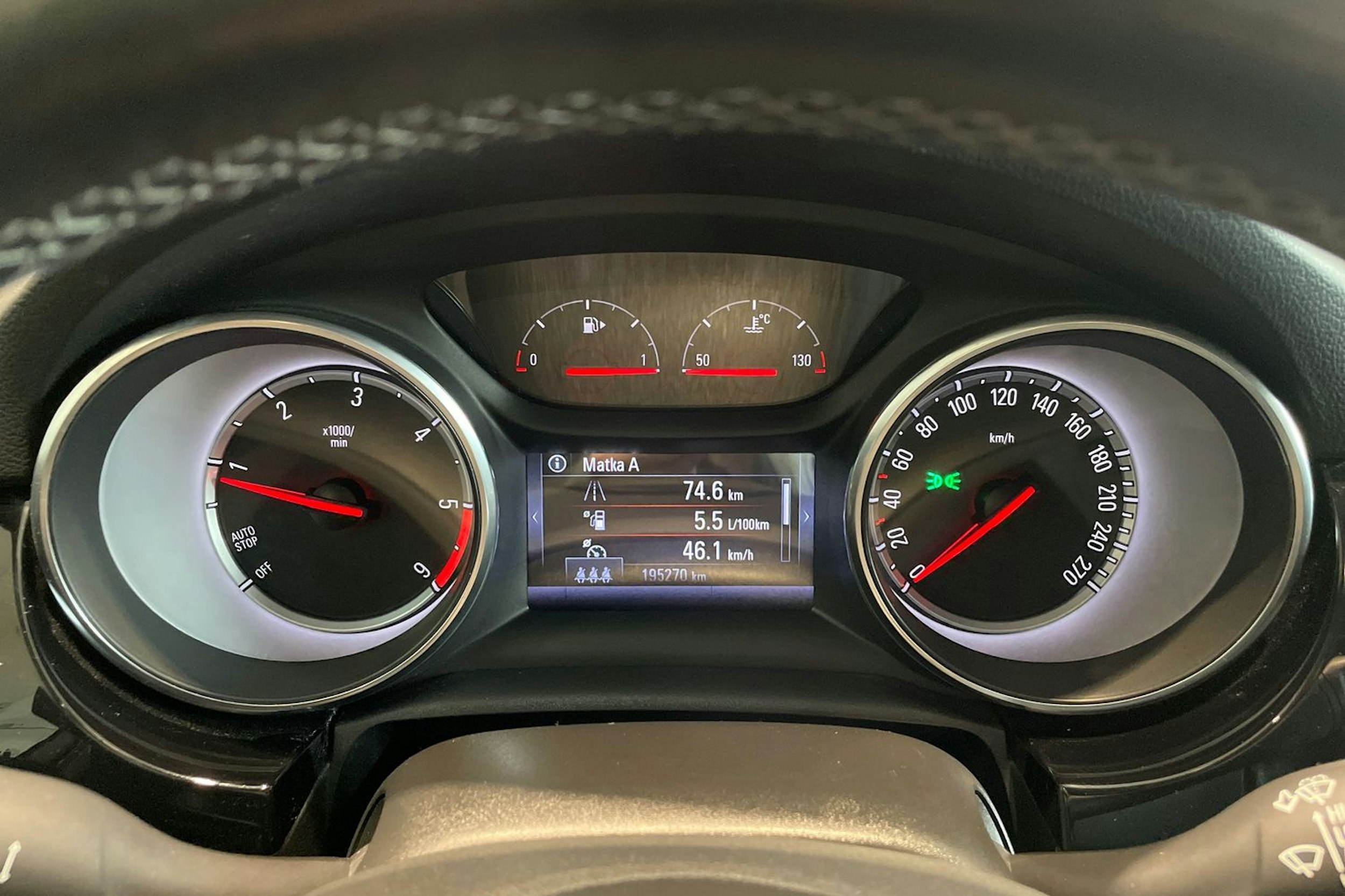 hopea Opel Astra 2017 kuva 15.