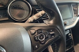 hopea Opel Astra 2017 kuva 26.