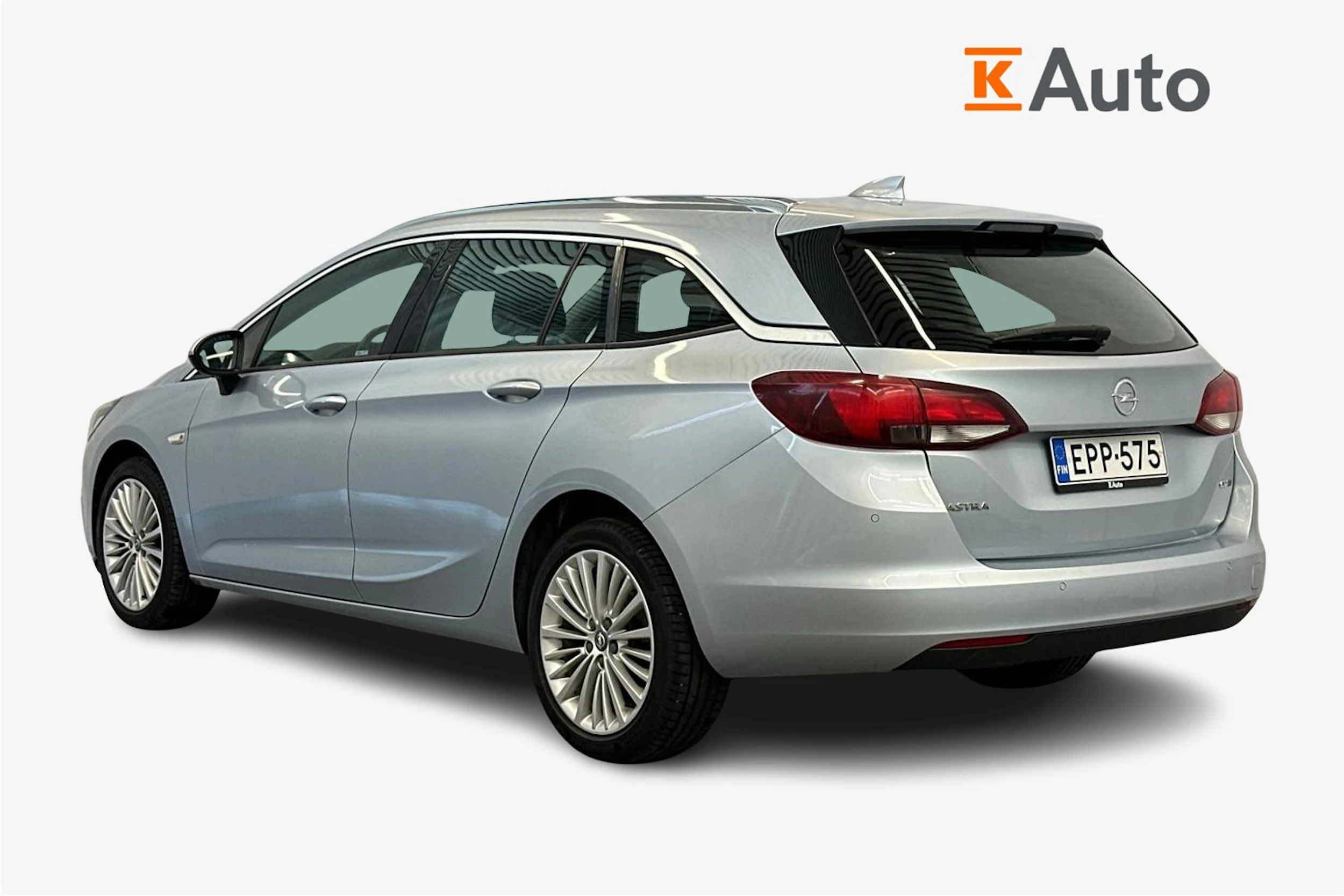 harmaa Opel Astra 2017 kuva 2.