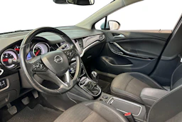 harmaa Opel Astra 2017 kuva 6.