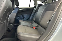 harmaa Opel Astra 2017 kuva 8.