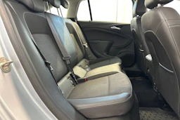 harmaa Opel Astra 2017 kuva 10.