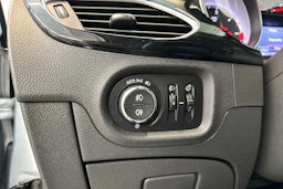 harmaa Opel Astra 2017 kuva 16.