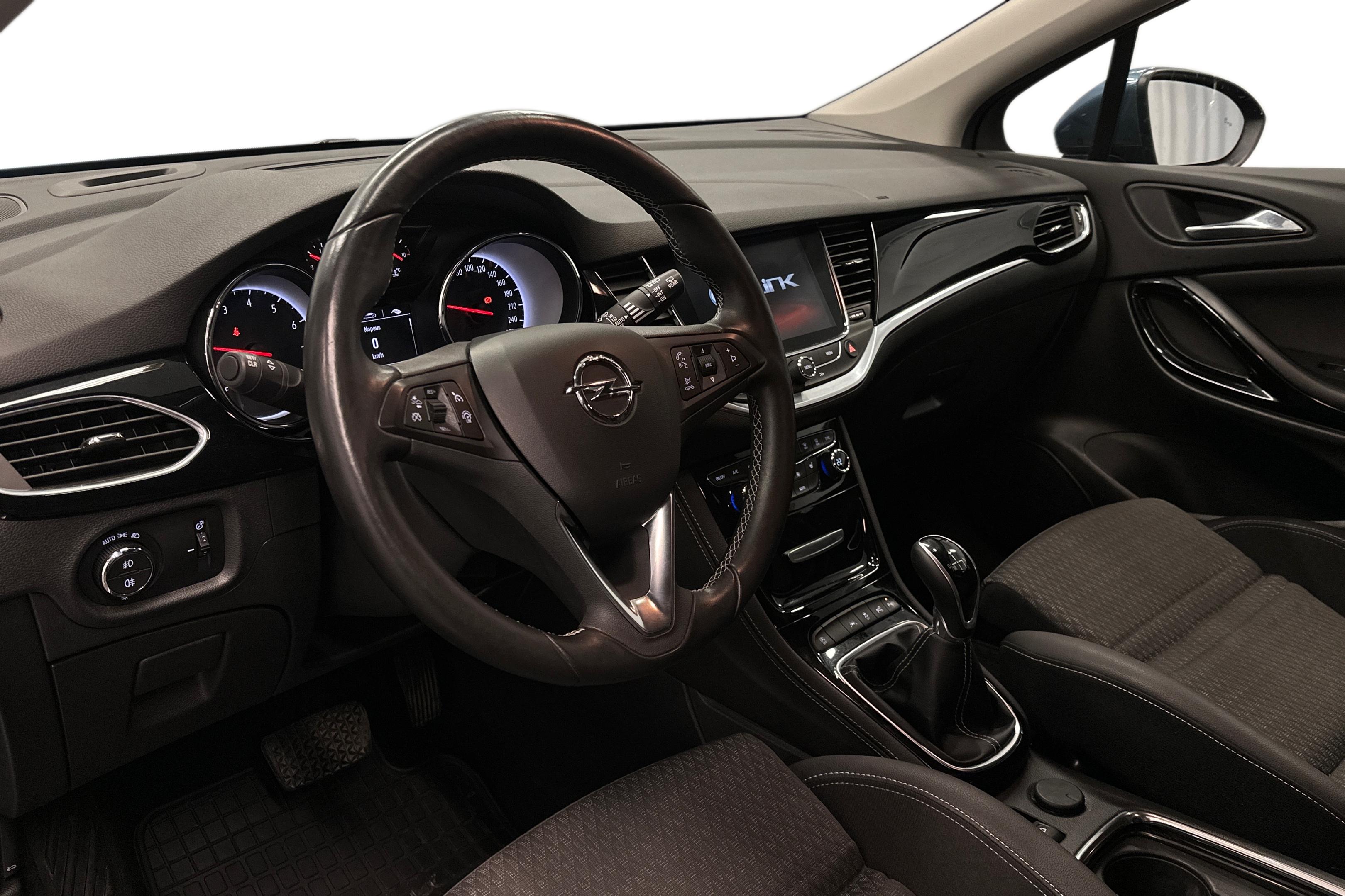 Opel Astra 2017, kuva 6/31