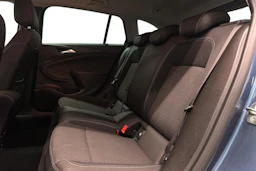 sininen Opel Astra 2017 kuva 8.