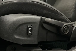 sininen Opel Astra 2017 kuva 14.