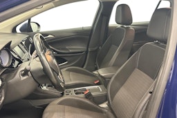 sininen Opel Astra 2017 kuva 9.