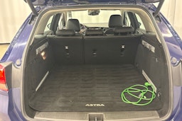 sininen Opel Astra 2017 kuva 14.