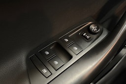 sininen Opel Astra 2017 kuva 26.