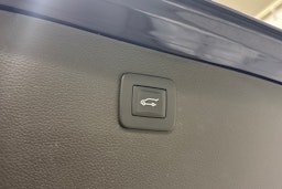 sininen Opel Astra 2017 kuva 32.