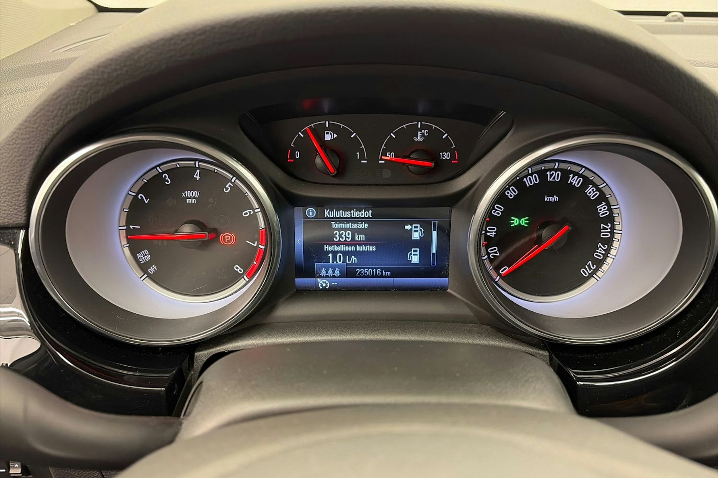 hopea Opel Astra 2017 kuva 16.