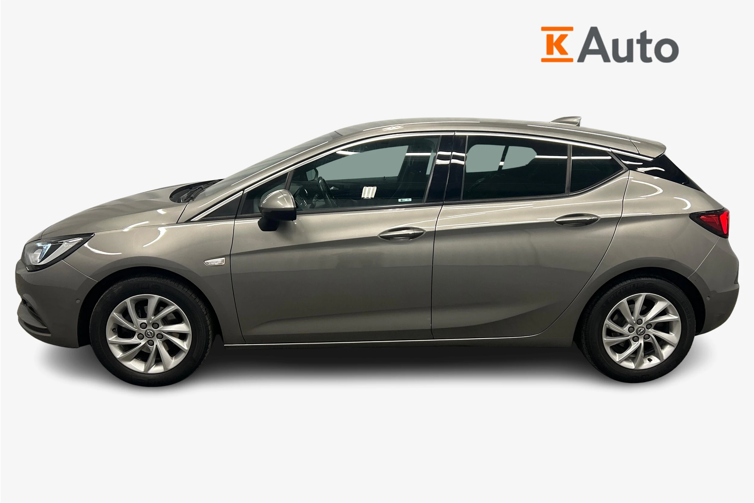 Ruskea (beige) Opel ASTRA 2017 kuva 7.