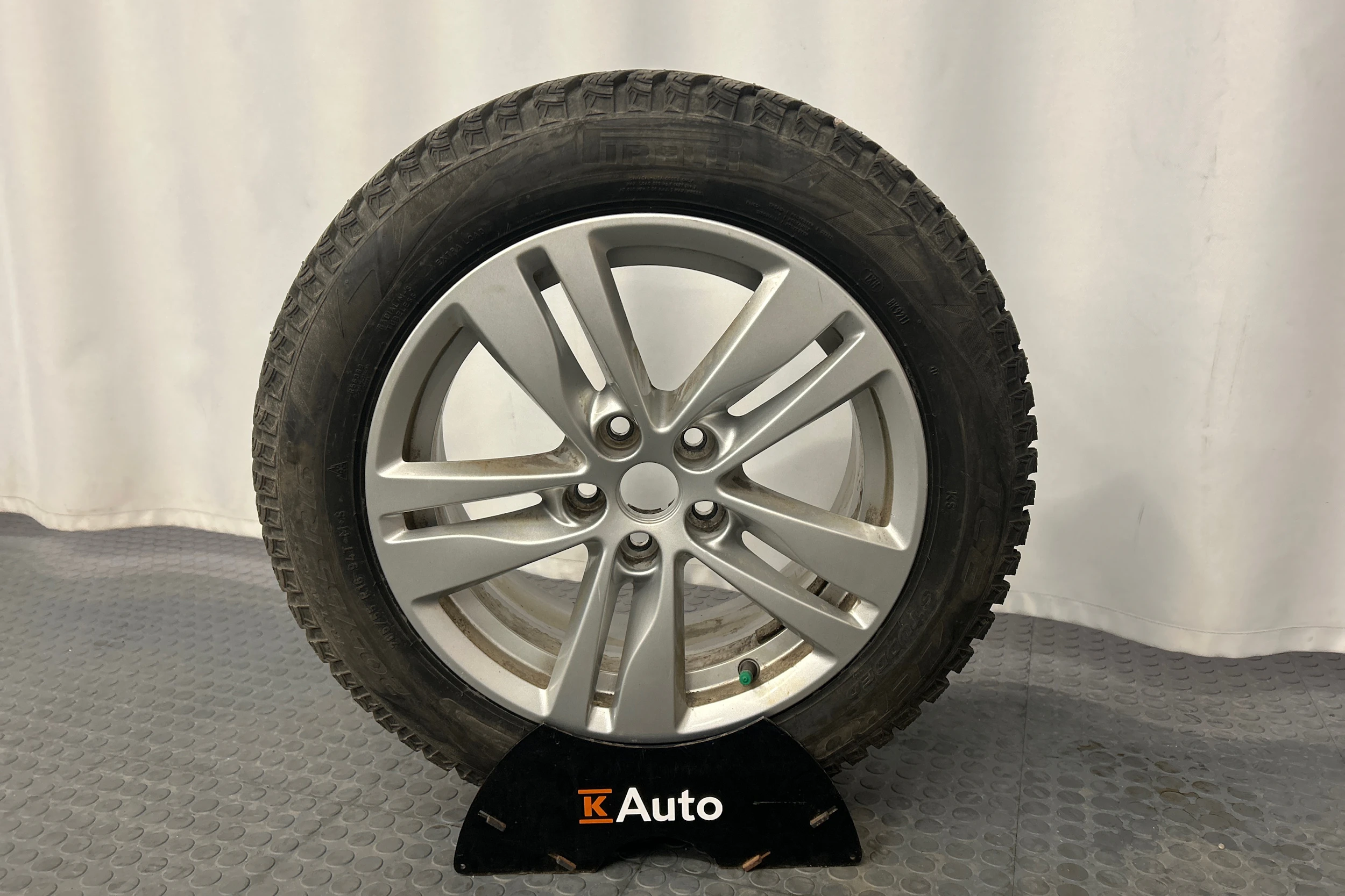 Ruskea (beige) Opel ASTRA 2017 kuva 13.