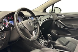 valkoinen Opel Astra 2017 kuva 6.