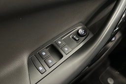 valkoinen Opel Astra 2017 kuva 14.