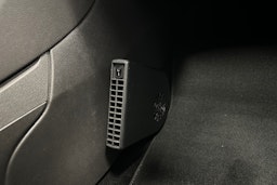 valkoinen Opel Astra 2017 kuva 22.