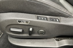 valkoinen Opel Astra 2017 kuva 24.