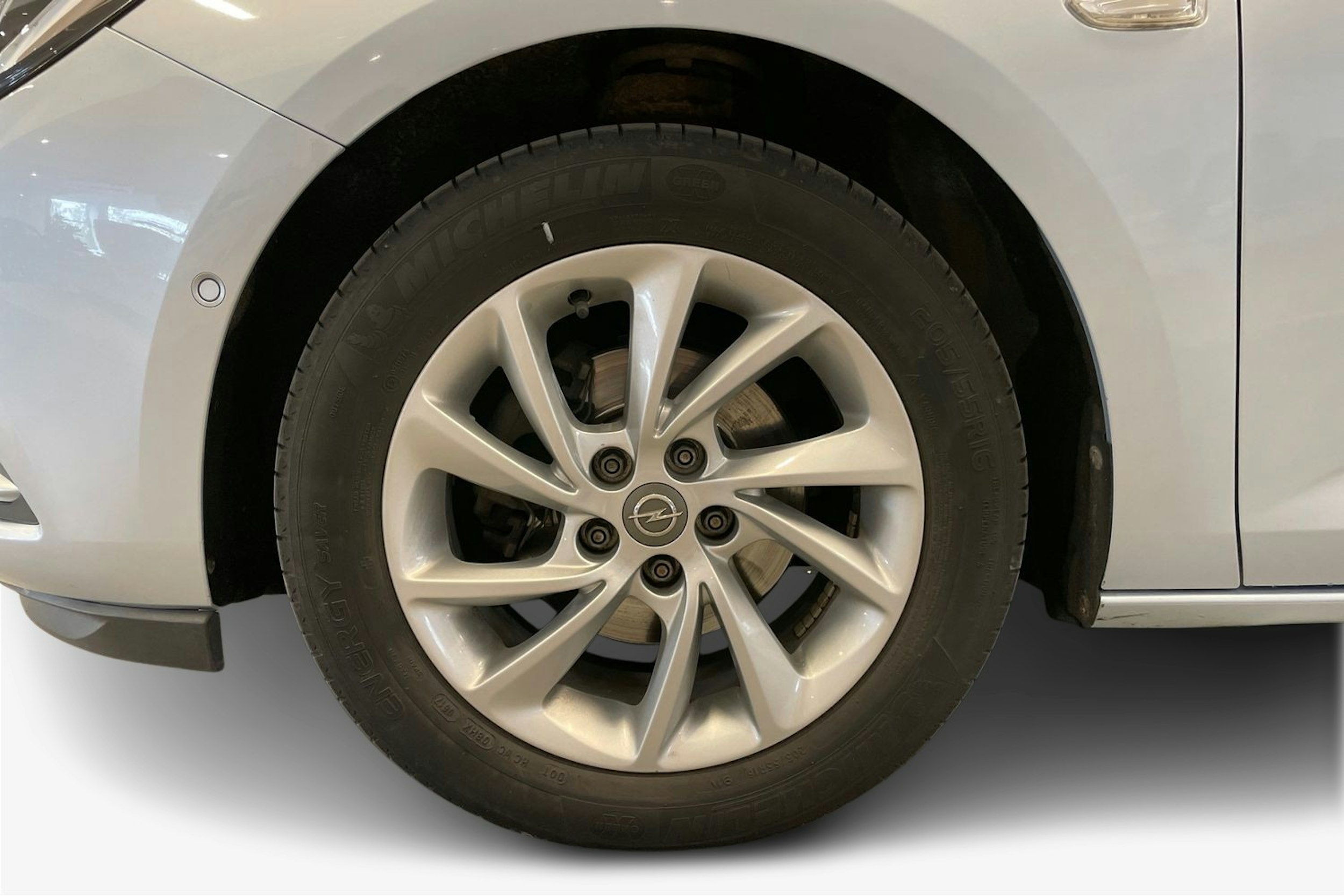 hopea Opel Astra 2017 kuva 11.